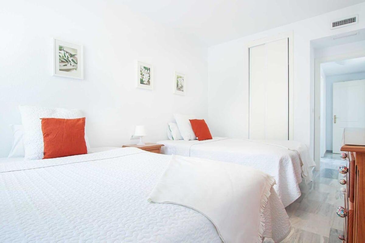 Appartamento Precioso Atico En Cabopino - Marbella Esterno foto